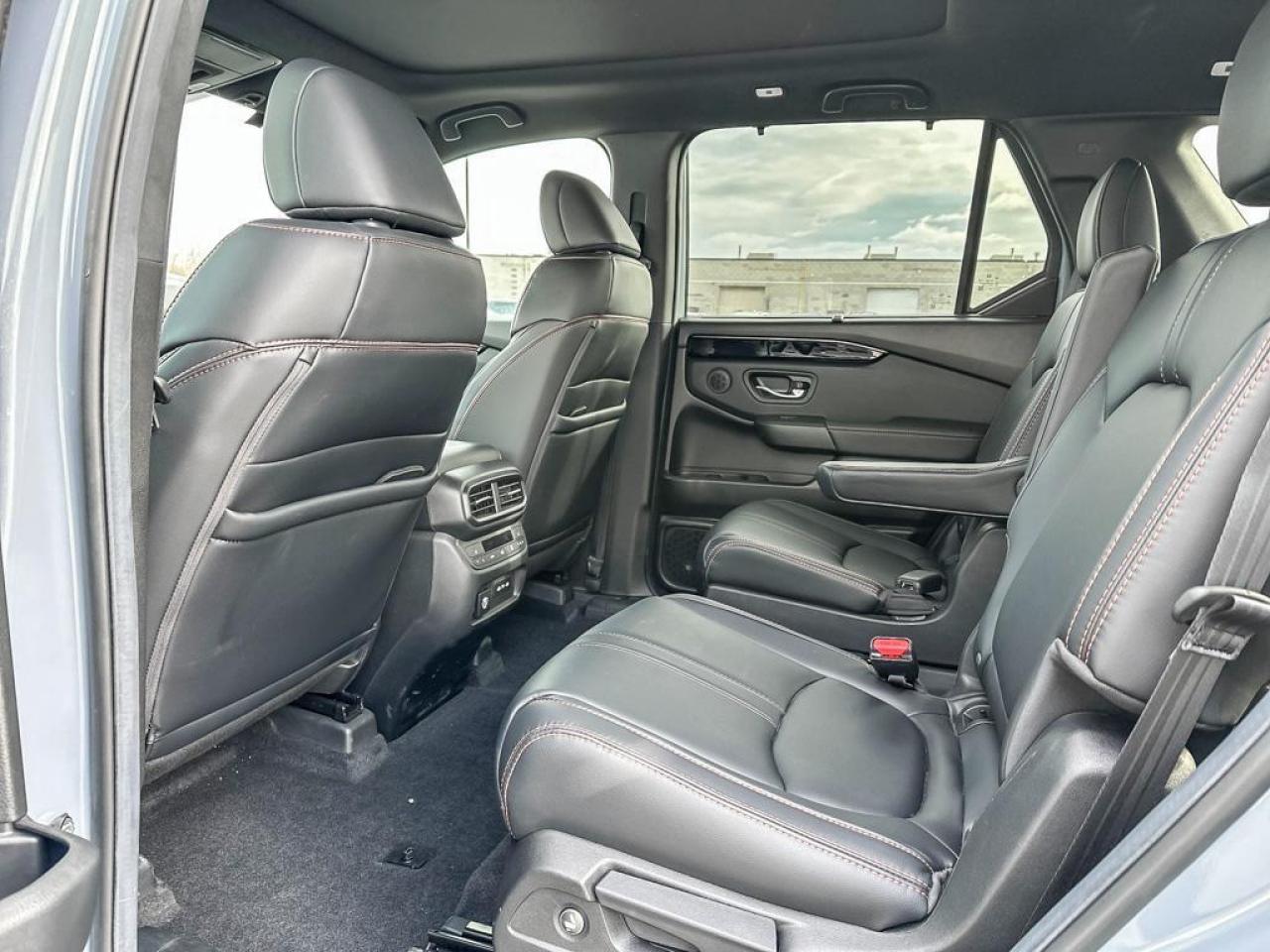 2025 Honda Pilot TrailSport Photo