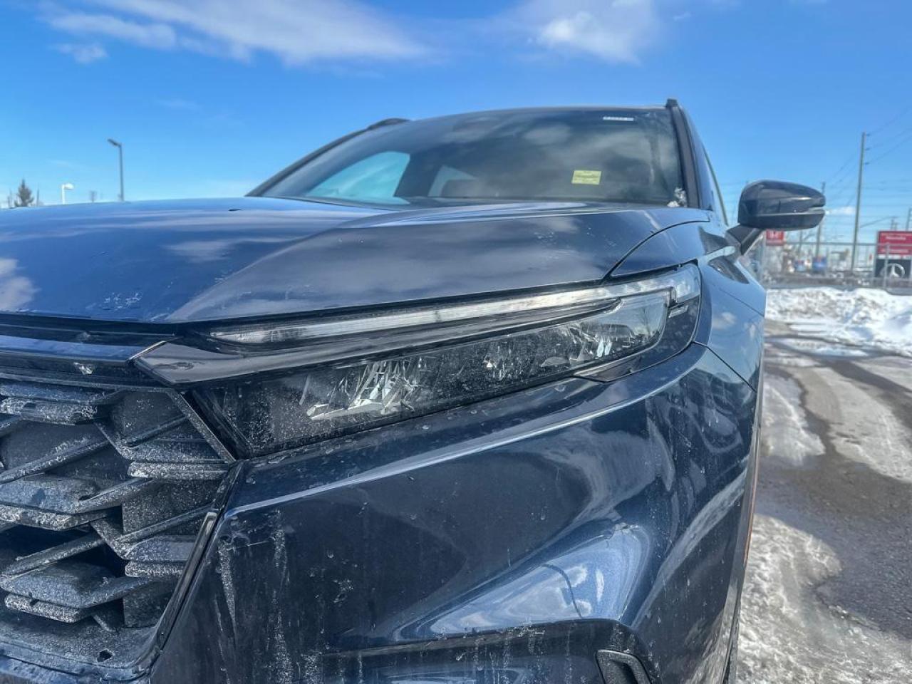 2023 Honda CR-V Hybrid Touring Photo