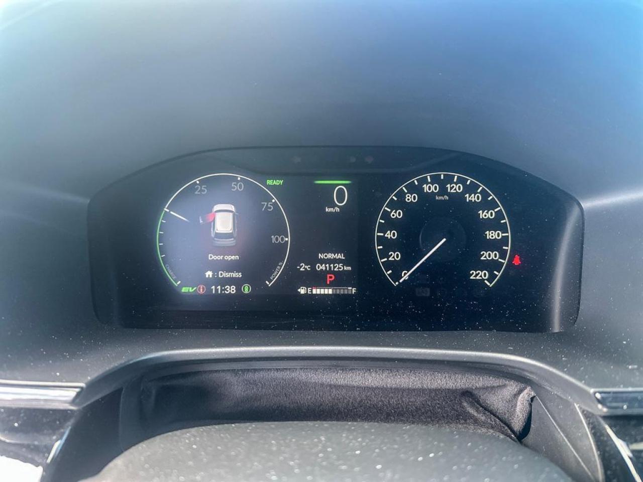 2023 Honda CR-V Hybrid Touring Photo