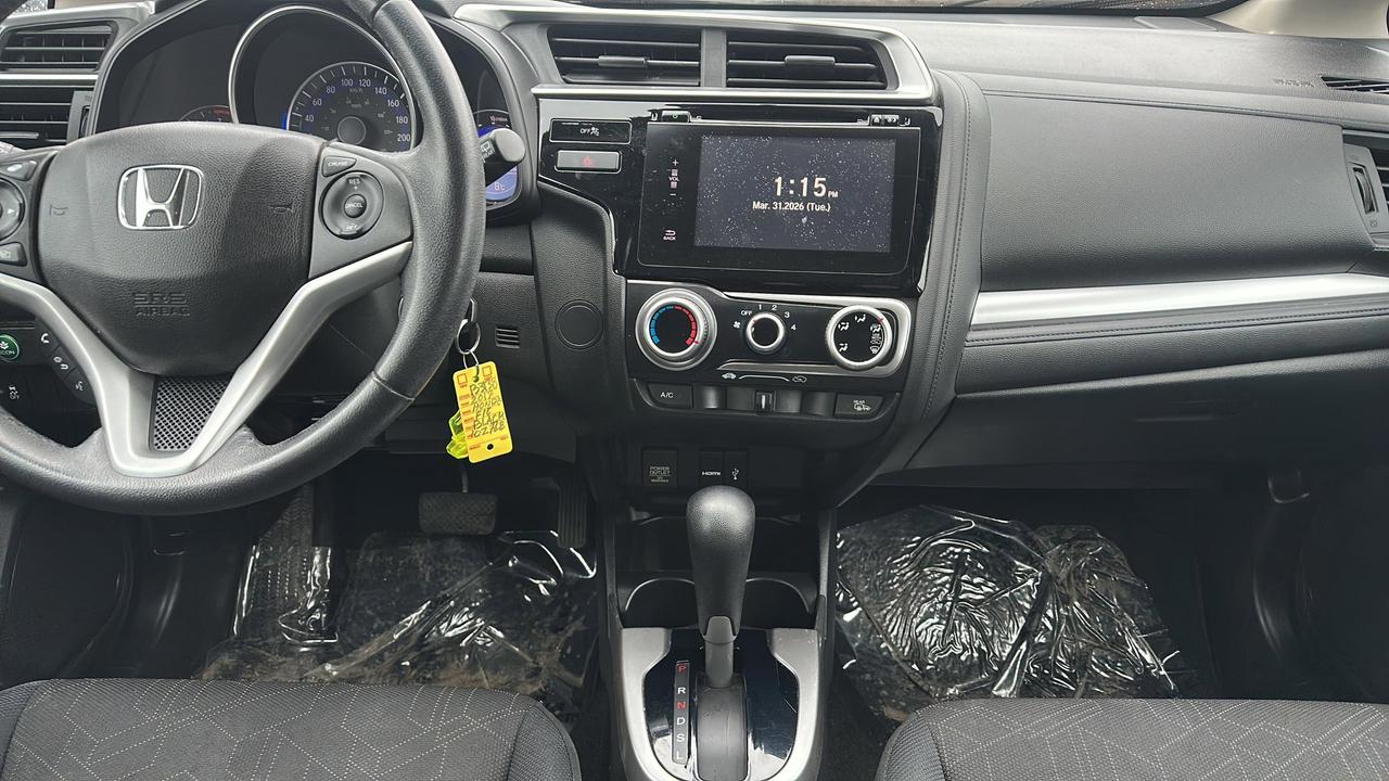 2017 Honda Fit SE Photo