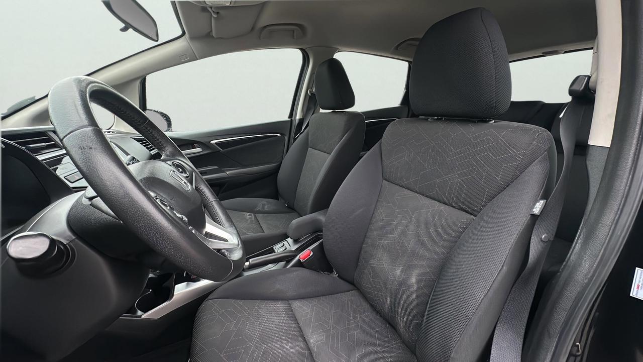 2017 Honda Fit SE Photo