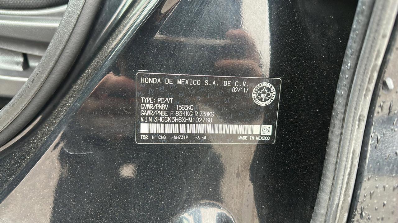 2017 Honda Fit SE Photo