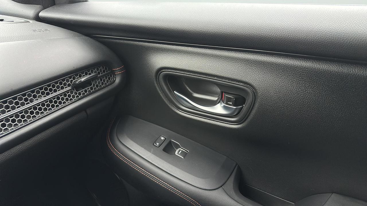 2024 Honda HR-V Sport Photo