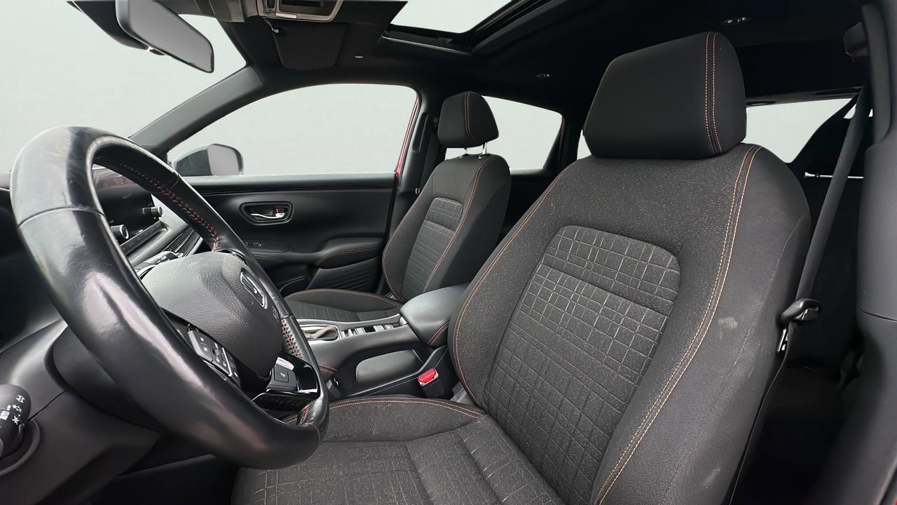 2024 Honda HR-V Sport Photo