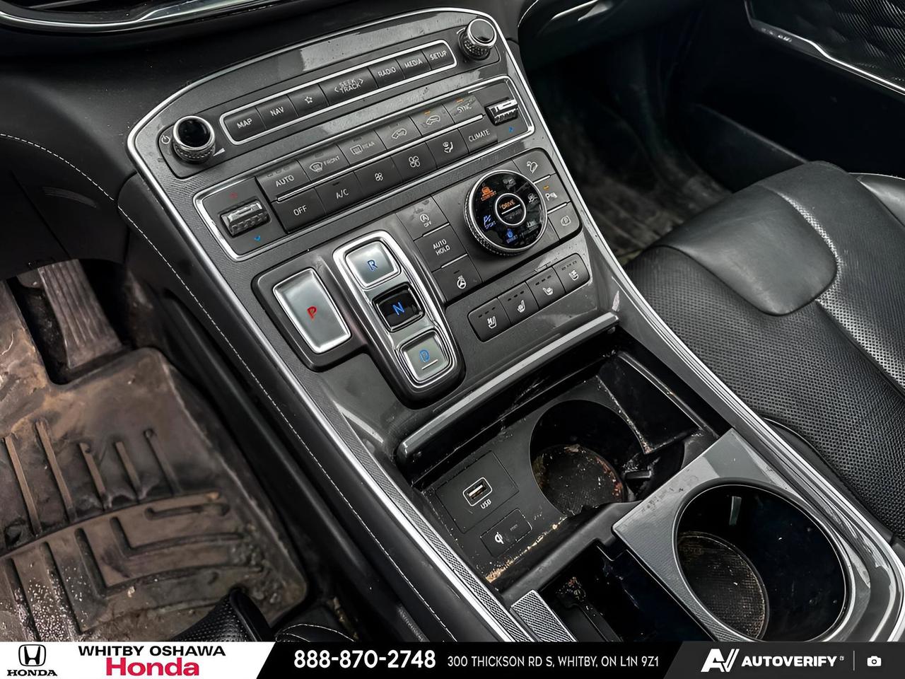 2022 Hyundai Santa Fe Ultimate Photo