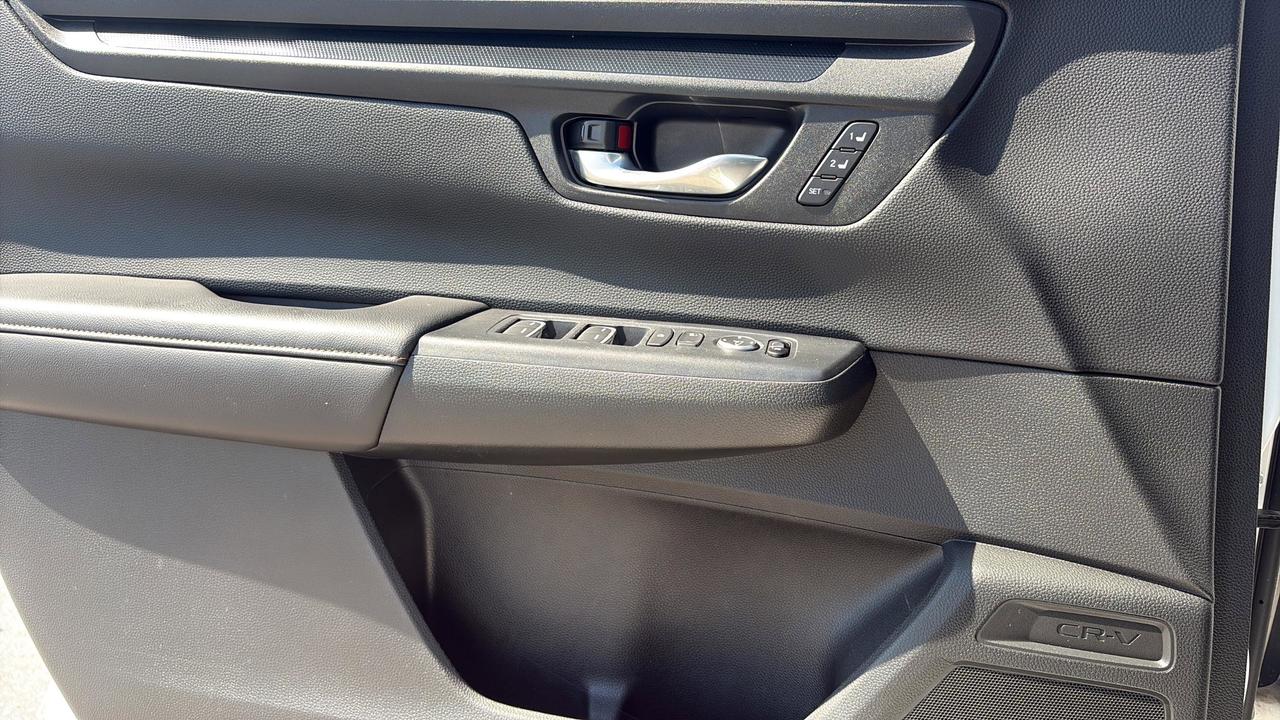 2025 Honda CR-V Hybrid EX-L Photo