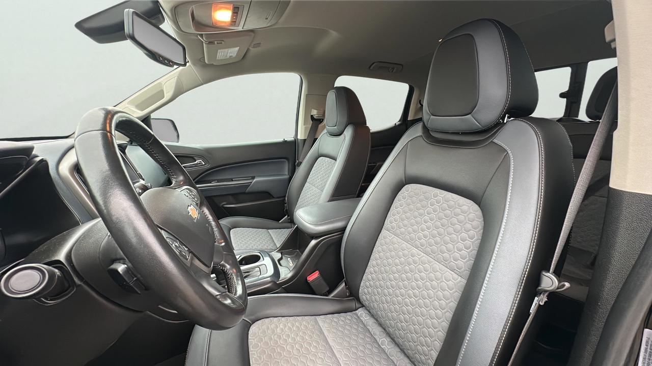 2022 Chevrolet Colorado Z71 Photo