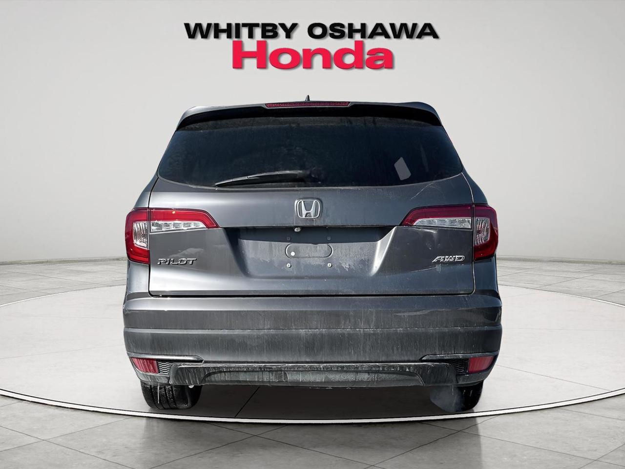 2020 Honda Pilot LX Photo3