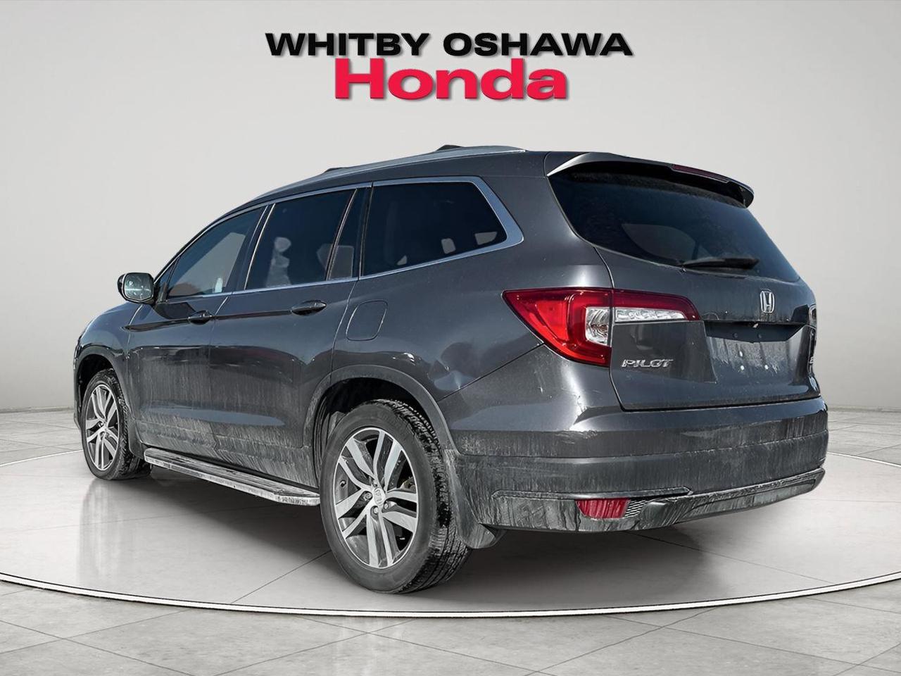 2020 Honda Pilot LX Photo2