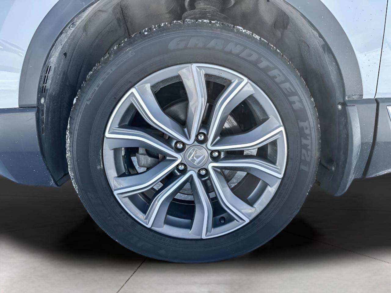 2020 Honda CR-V Touring Photo