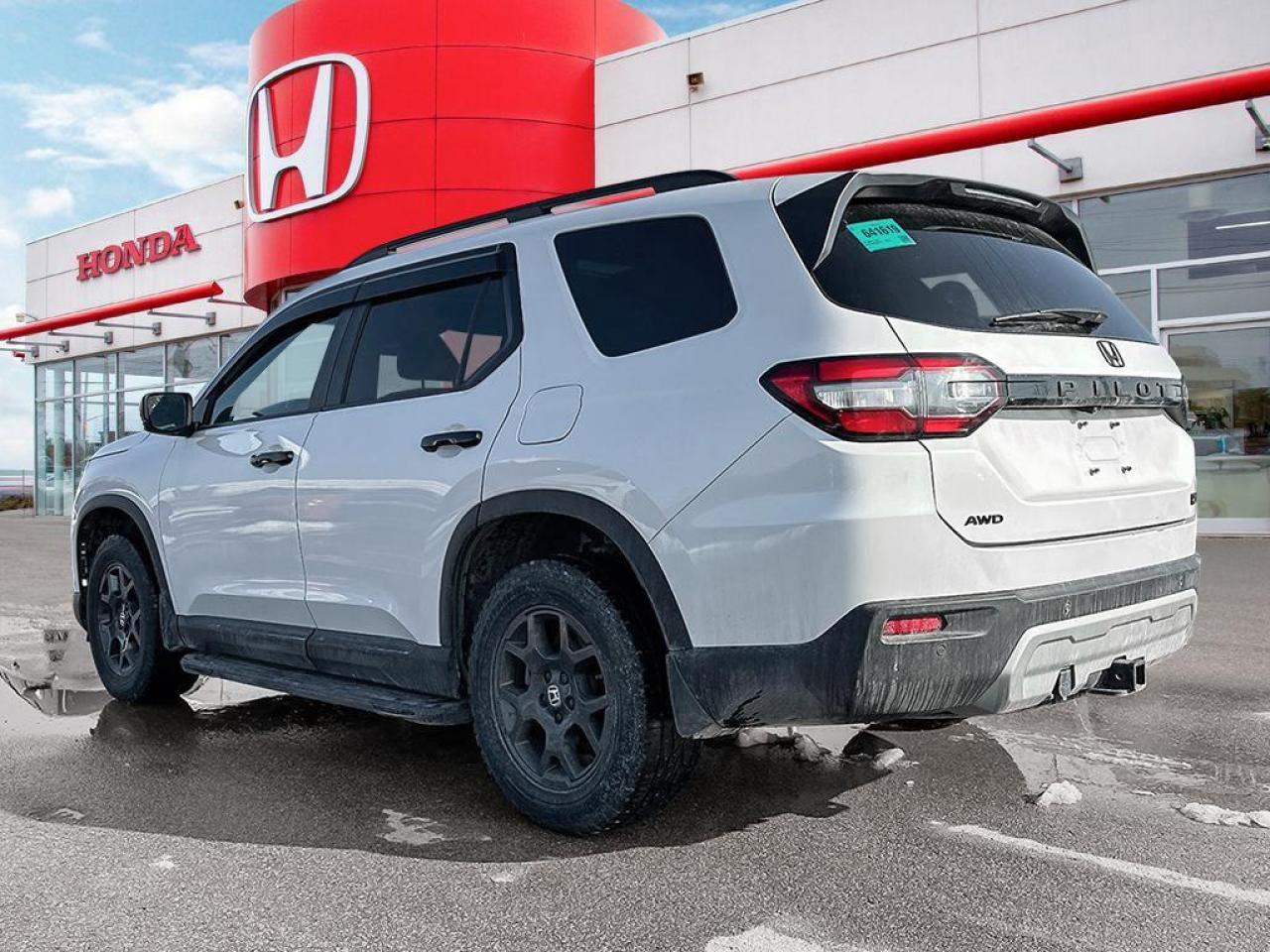 2023 Honda Pilot TrailSport Photo