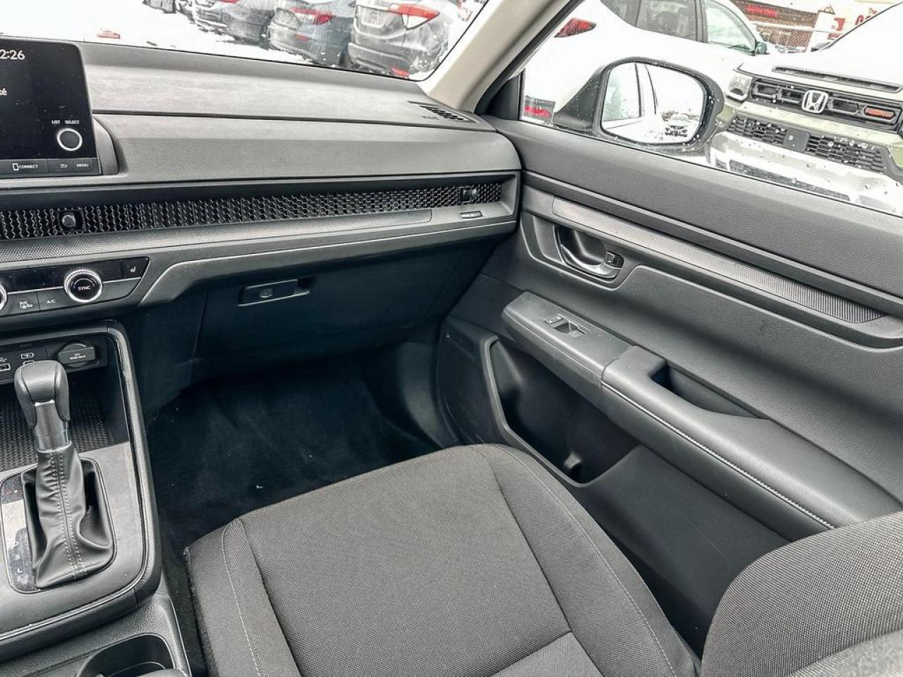 2025 Honda CR-V LX Photo