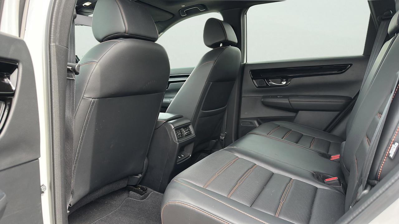 2024 Honda CR-V Hybrid Touring Photo