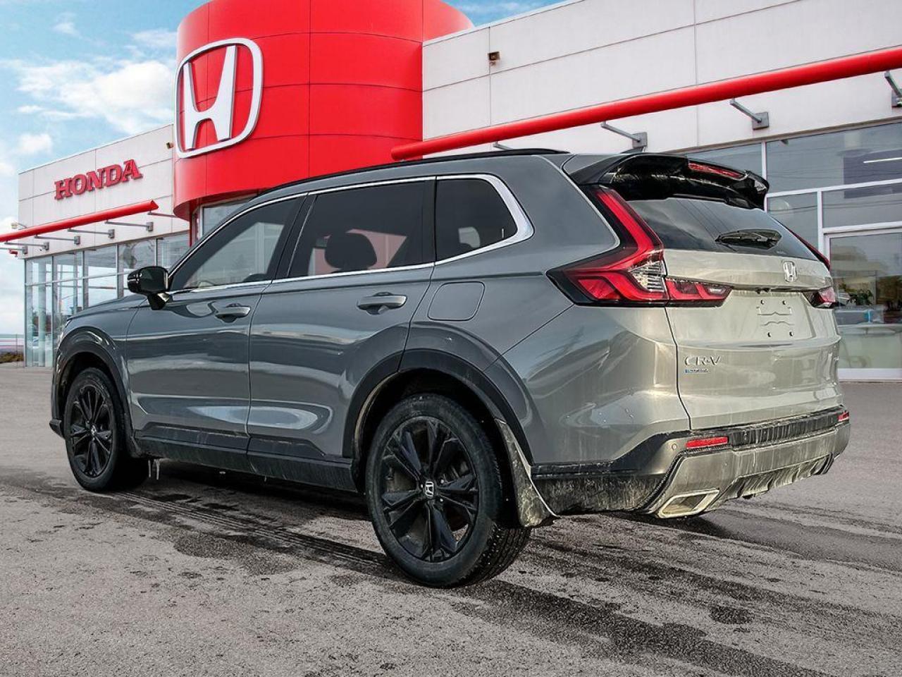 2025 Honda CR-V Hybrid Touring Photo