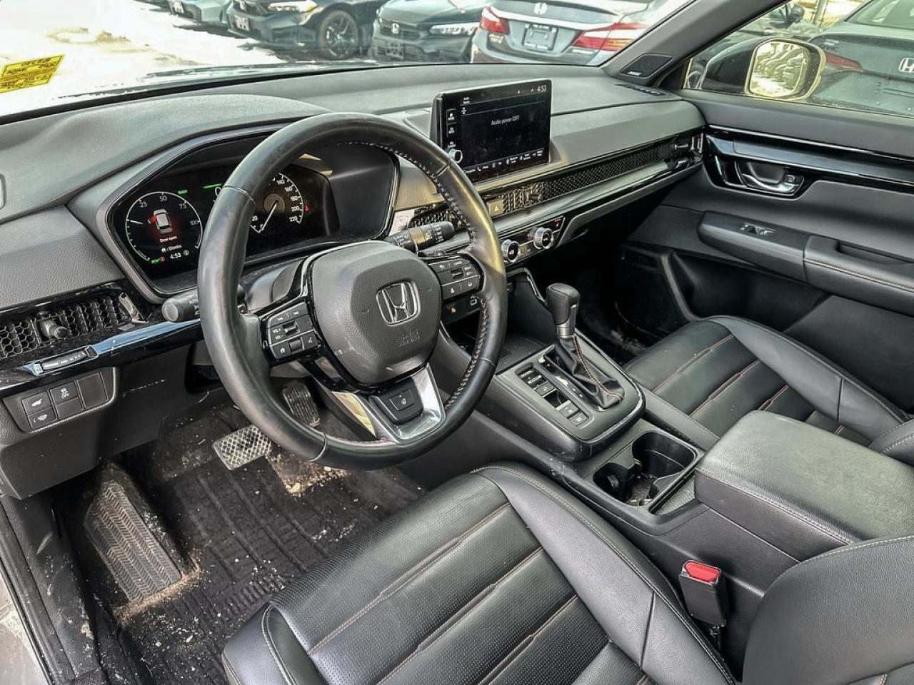 2025 Honda CR-V Hybrid Touring Photo