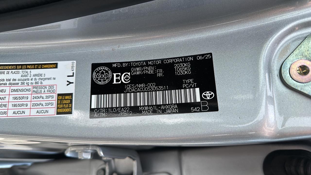 2025 Toyota Prius Plug-In Hybrid XSE Premium Photo