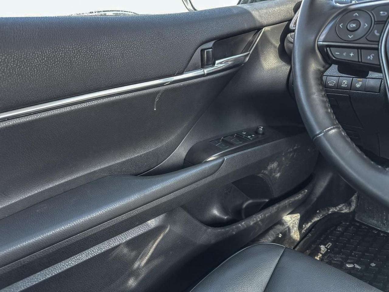 2024 Toyota Camry SE Photo