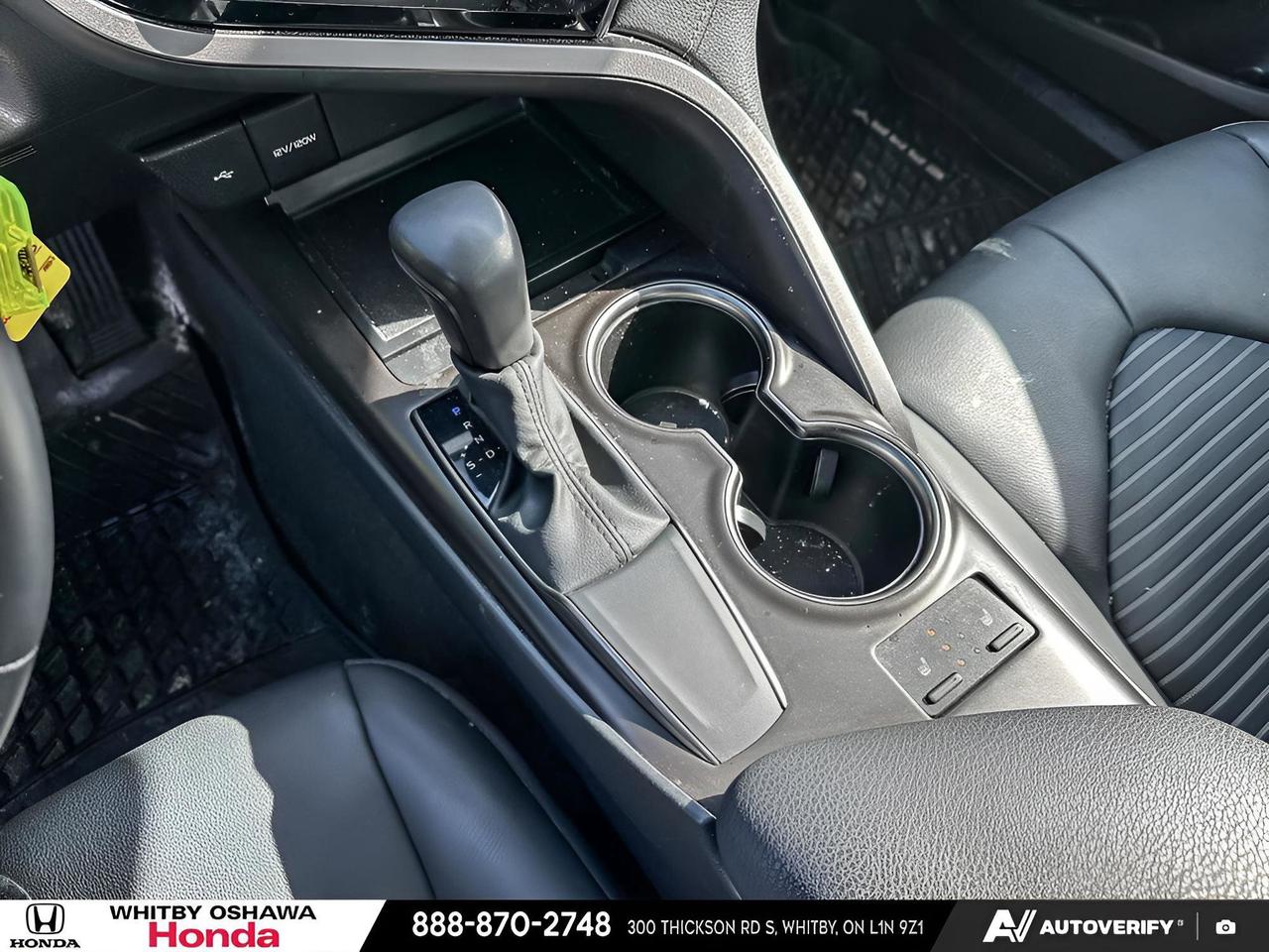 2024 Toyota Camry SE Photo