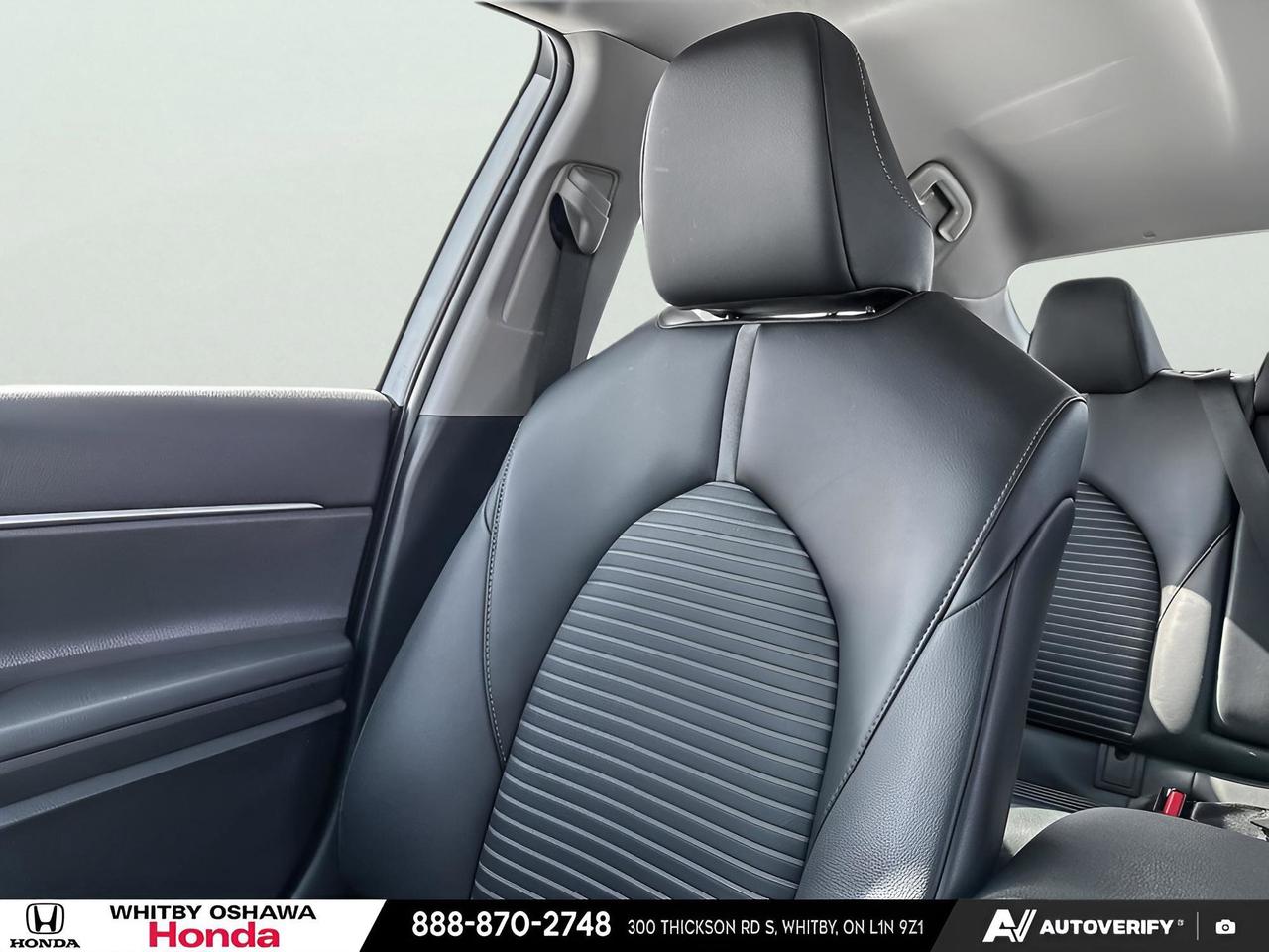 2024 Toyota Camry SE Photo