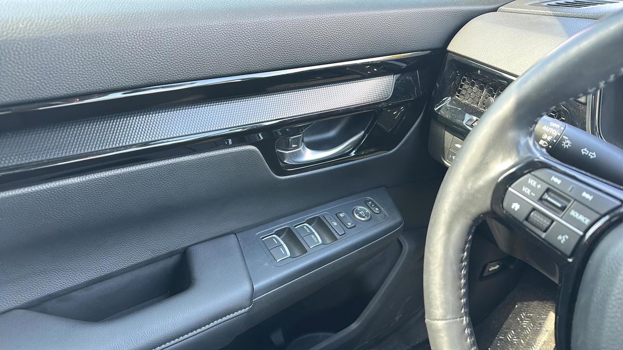 2024 Honda CR-V Sport Photo