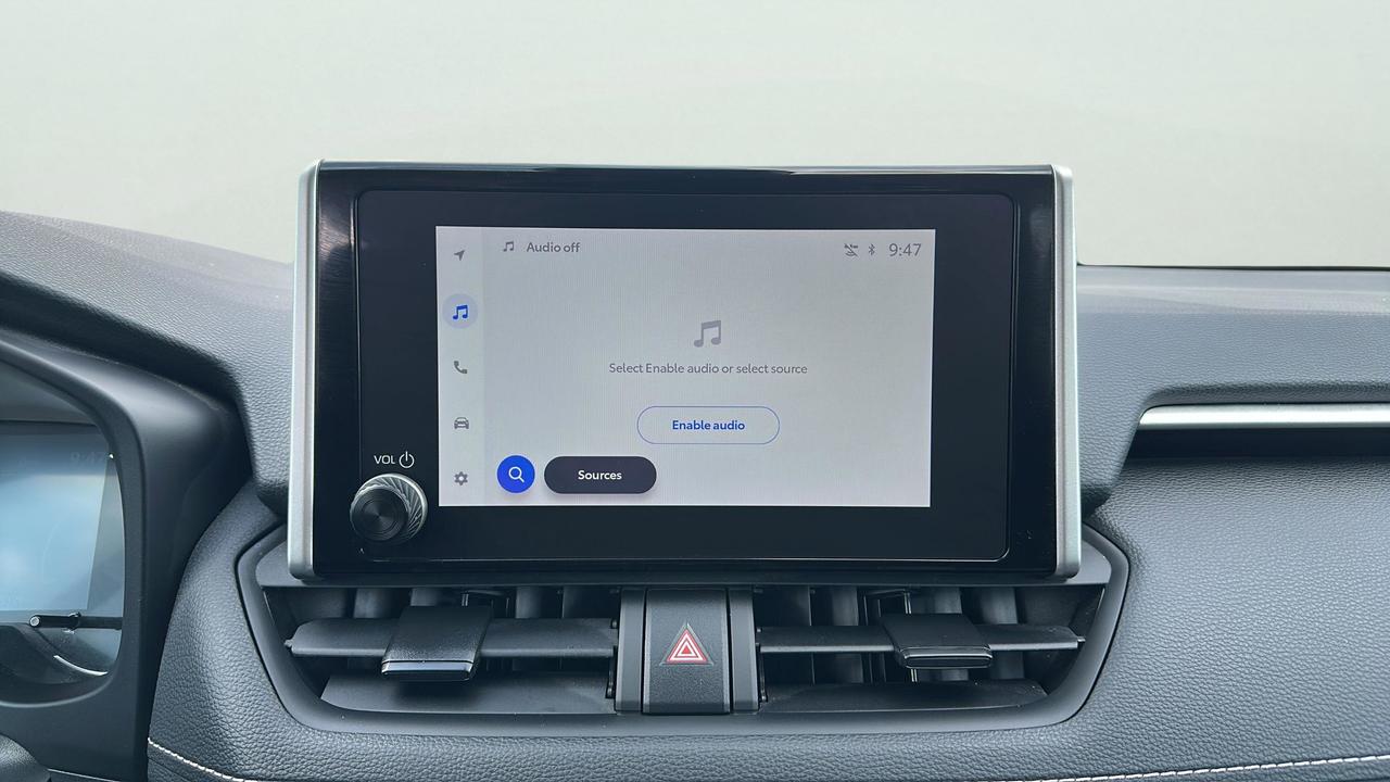2024 Toyota RAV4 LE Photo
