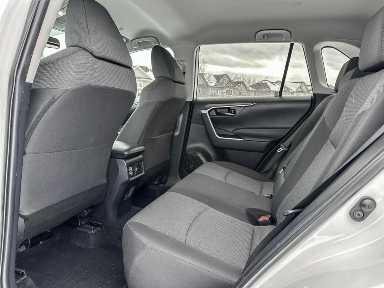 2024 Toyota RAV4 LE Photo