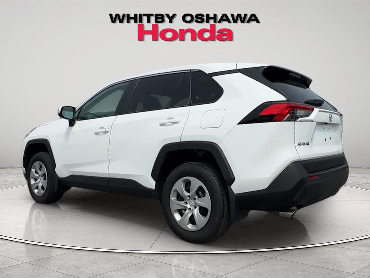 2024 Toyota RAV4 LE Photo2