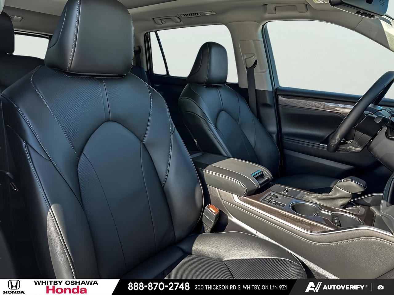 2025 Toyota Highlander Hybrid LIMITED Photo