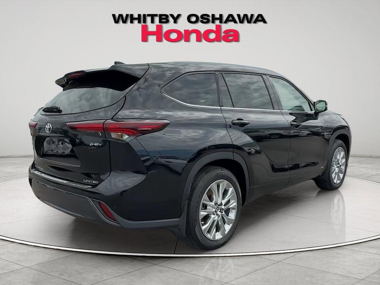 2025 Toyota Highlander Hybrid LIMITED Photo