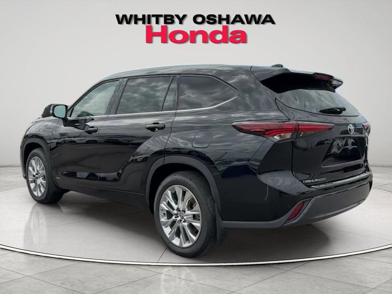 2025 Toyota Highlander Hybrid LIMITED Photo