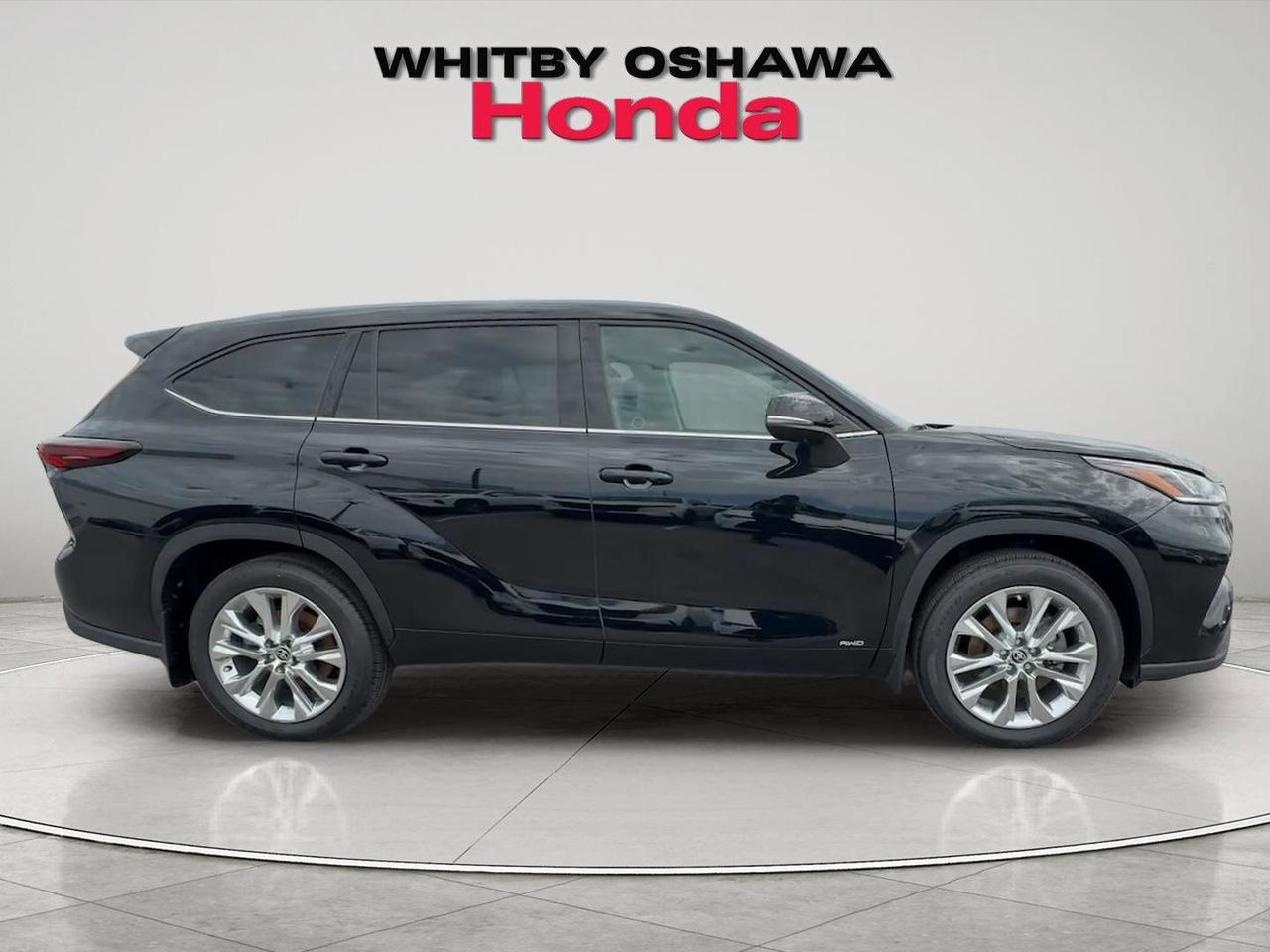 2025 Toyota Highlander Hybrid LIMITED Photo