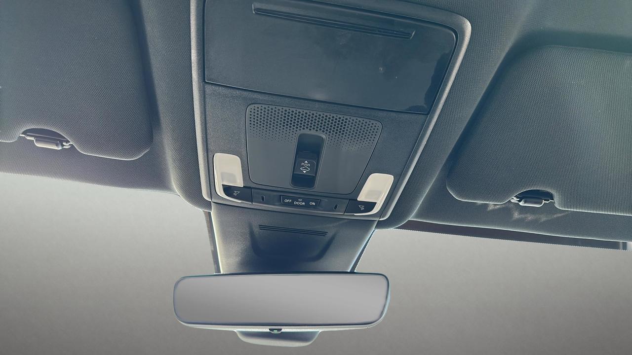 2024 Honda CR-V Hybrid Touring Photo