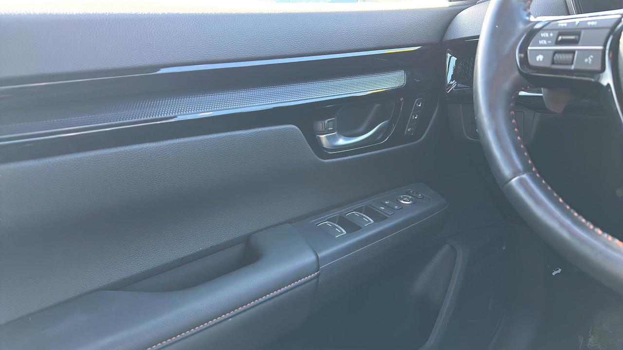 2024 Honda CR-V Hybrid Touring Photo