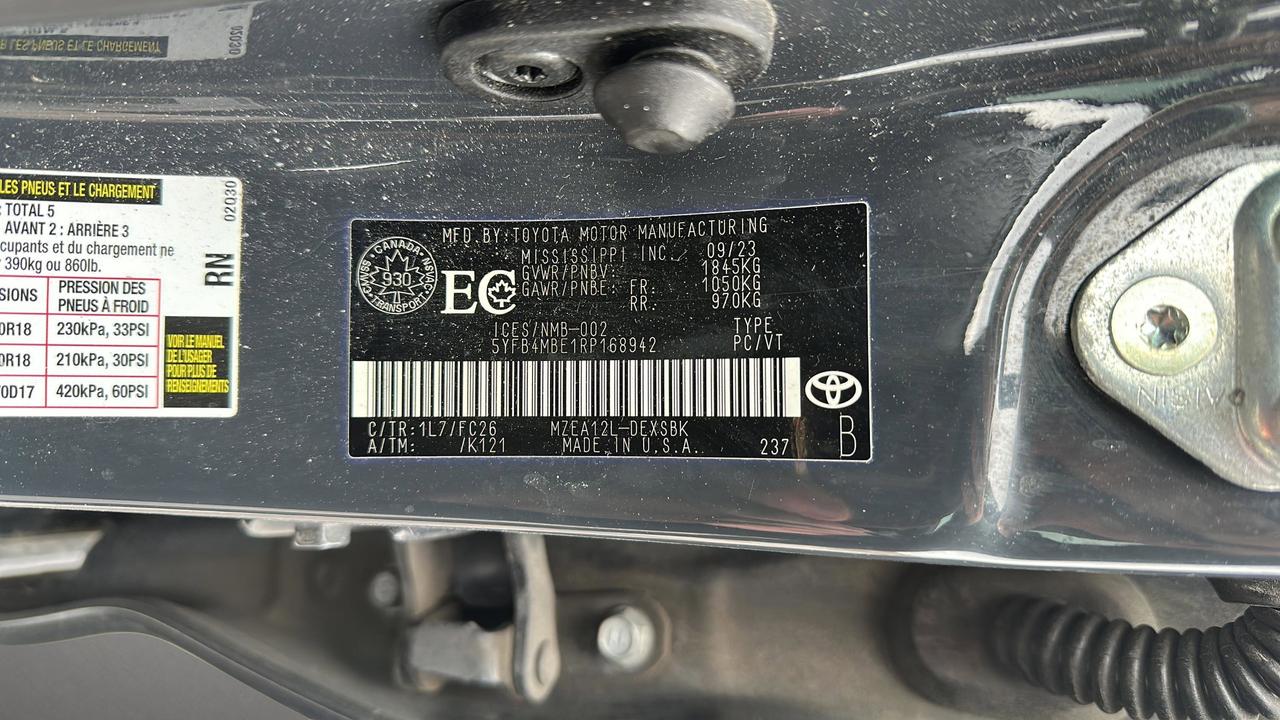 2024 Toyota Corolla SE Photo