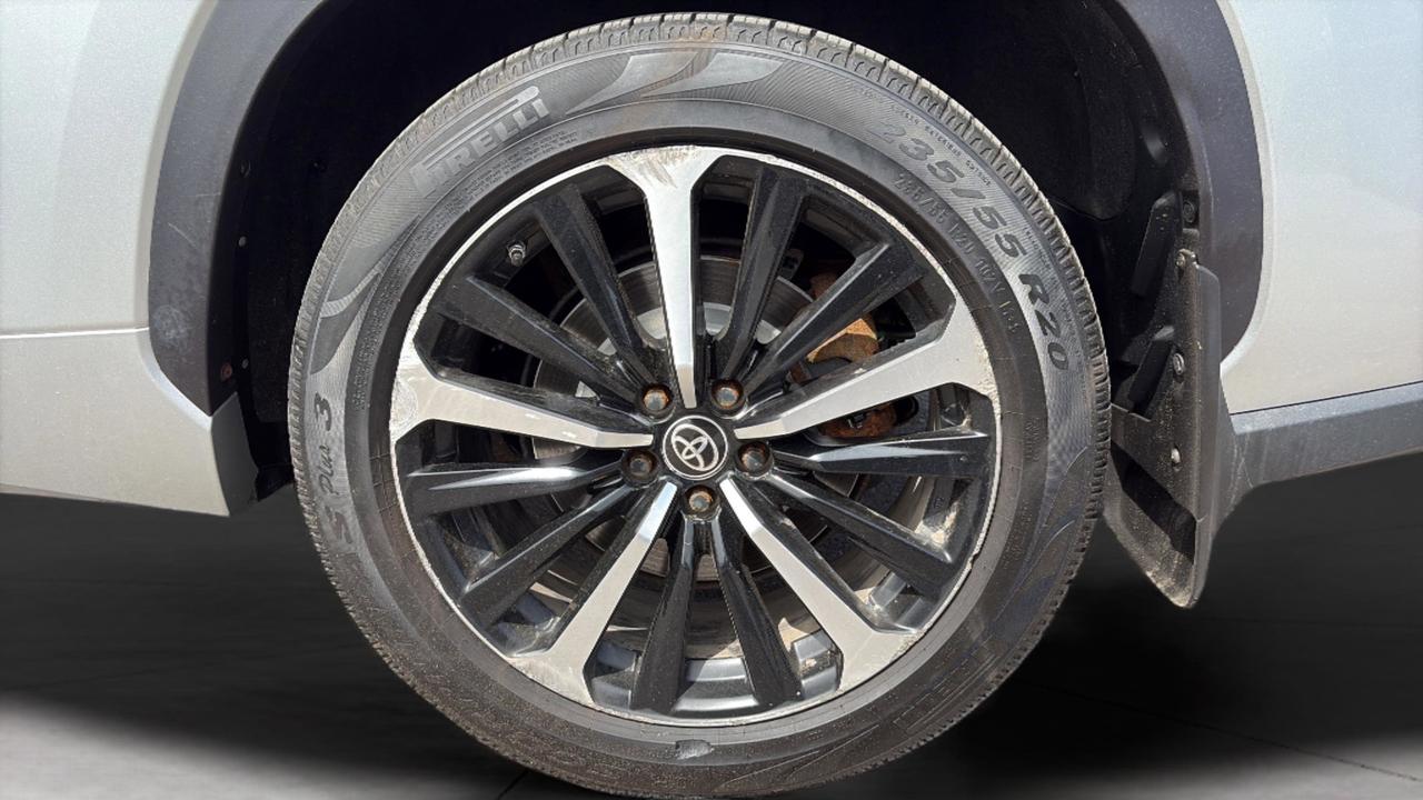2022 Toyota Highlander XSE Photo