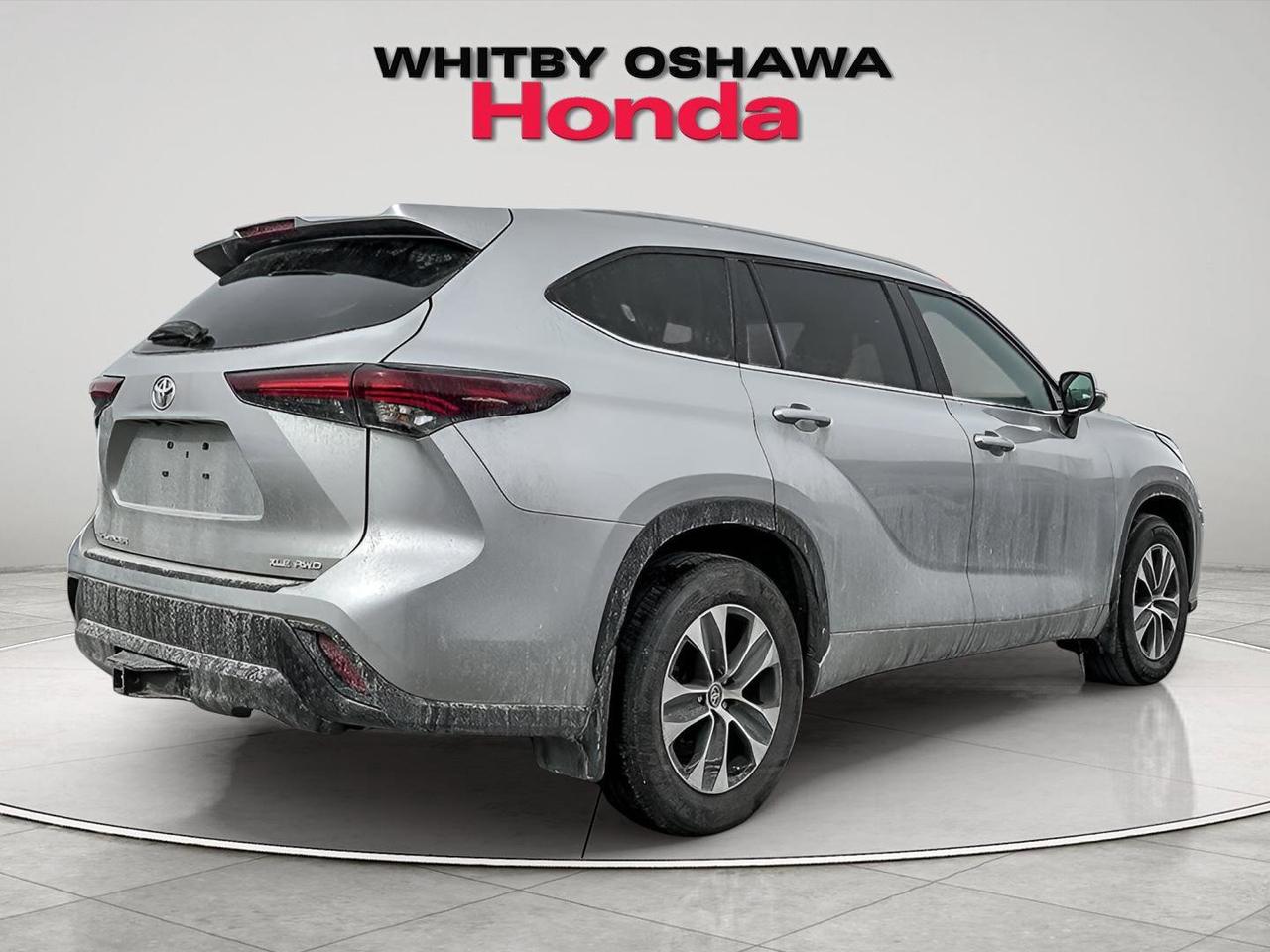 2024 Toyota Highlander XLE Photo
