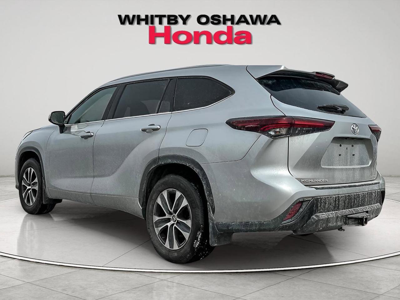 2024 Toyota Highlander XLE Photo