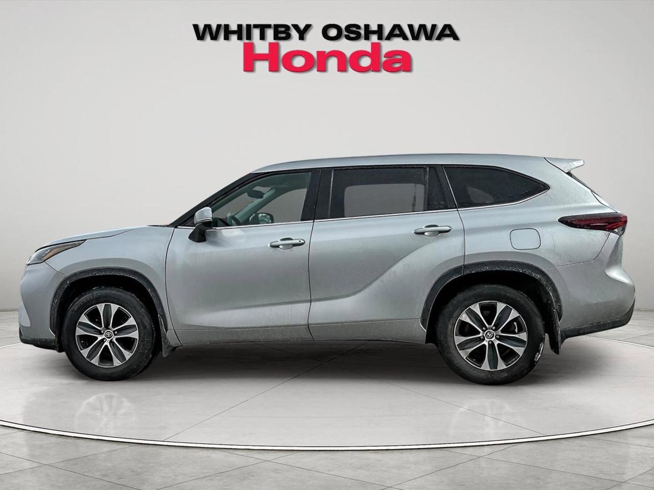 2024 Toyota Highlander XLE Photo
