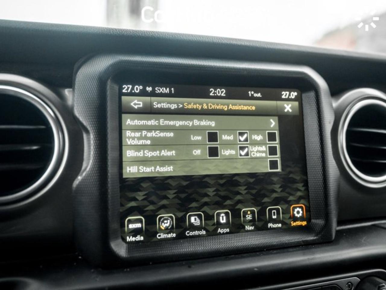 2021 Jeep Wrangler Unlimited Sahara Advanced Safety Group Uconnect 4C NAV & Sound Group Photo