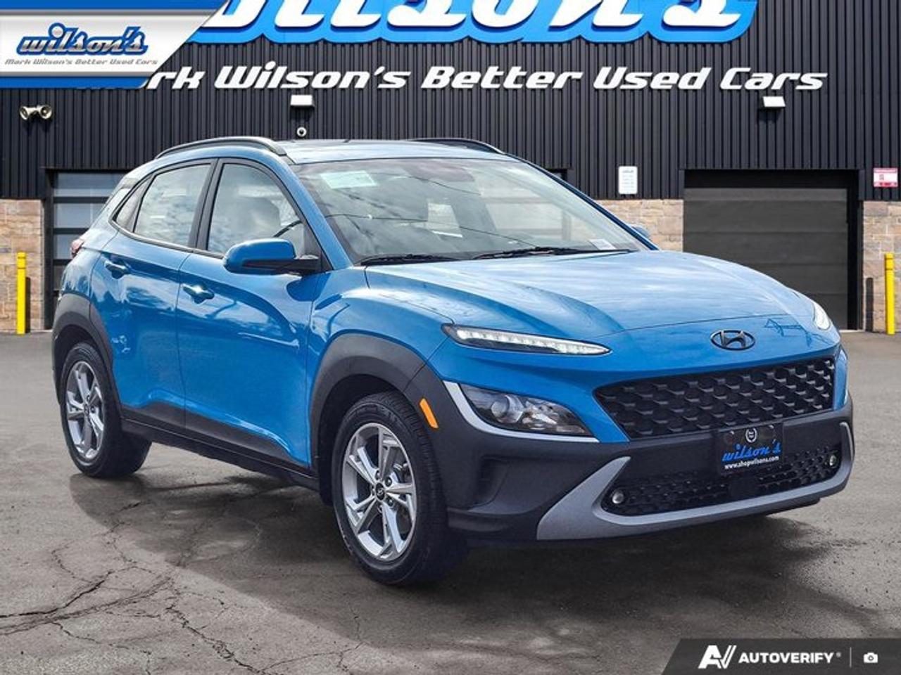 2022 Hyundai KONA Preferred AWD | Leather | Sunroof | Adaptive Cruise | Heated Seats + Steering | BSM | and More ! Photo