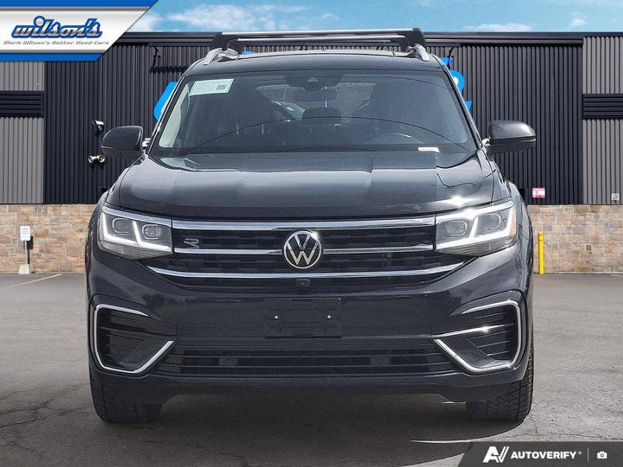 2023 Volkswagen Atlas Execline 4Motion | V6 | Leather | Pano Roof | Heated + Ventilated Seats | Heated Steering & More ! Photo