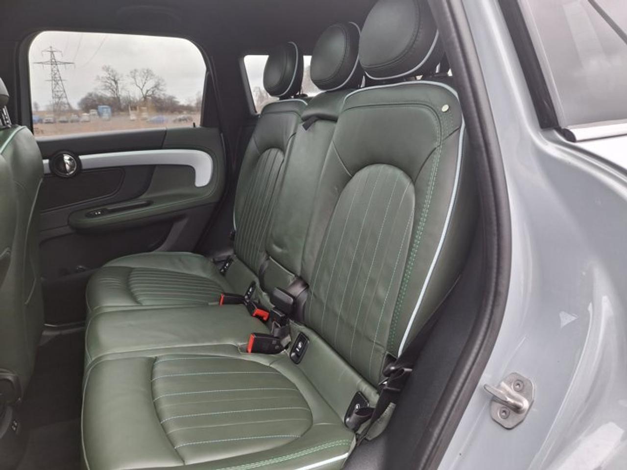 2023 MINI Cooper Countryman PHEV SE  Untamed Edition | Leather | Navigation | Pano Roof | Heated Seats & More ! Photo