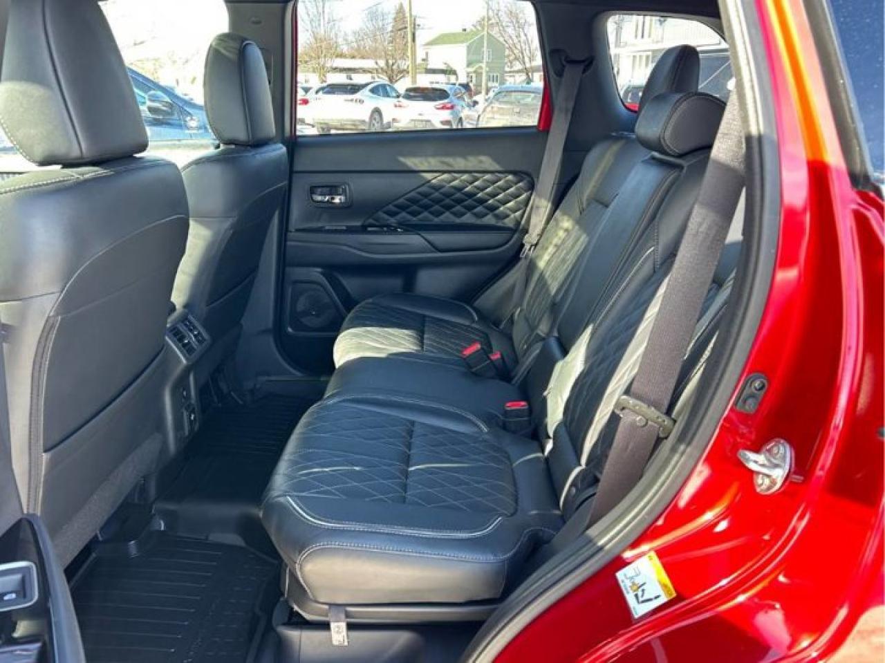 2020 Mitsubishi Outlander Phev GT S-AWC | Leather | Sunroof | Nav | Adaptive Cruise | 360 Camera | Heated Wheel + Seats | and More! Photo3