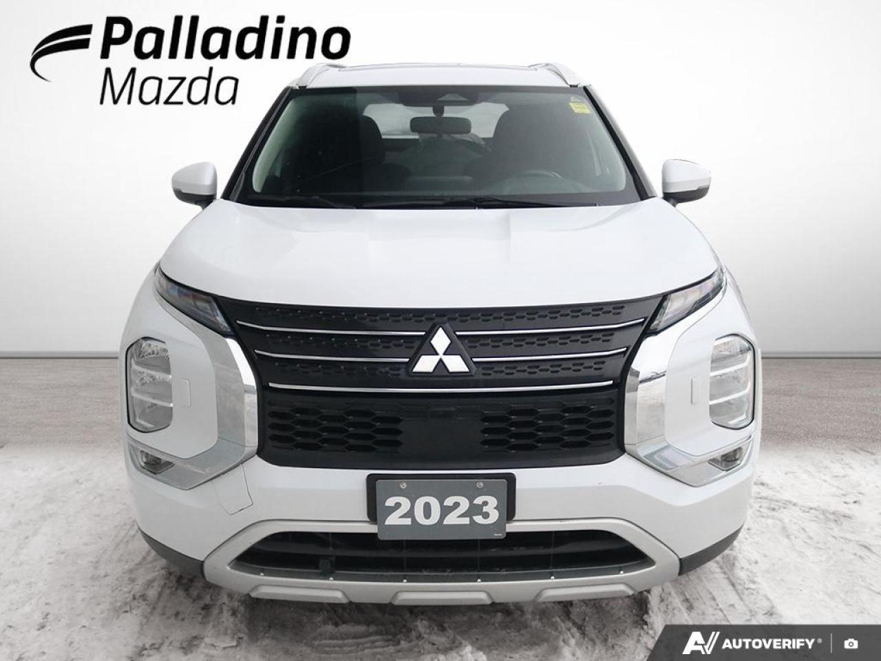 2023 Mitsubishi Outlander SE Photo