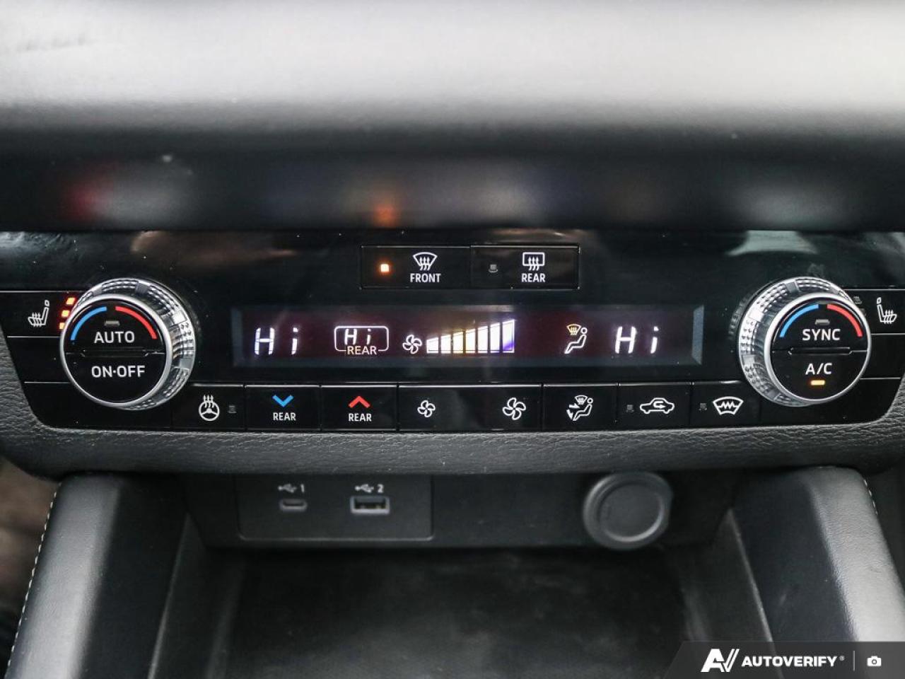 2023 Mitsubishi Outlander SE Photo