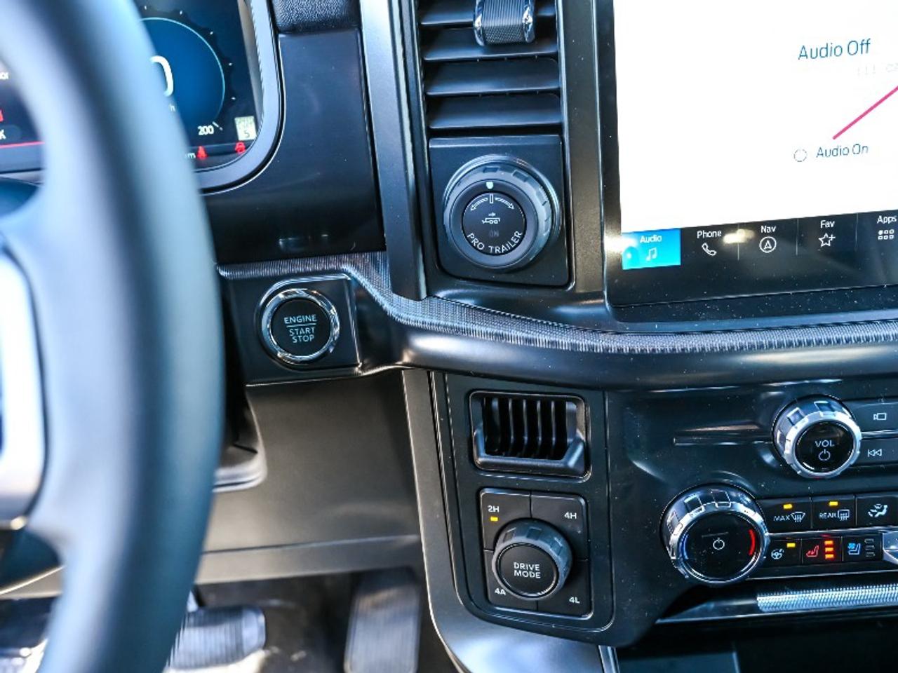 2026 Ford F-150 Lariat Photo