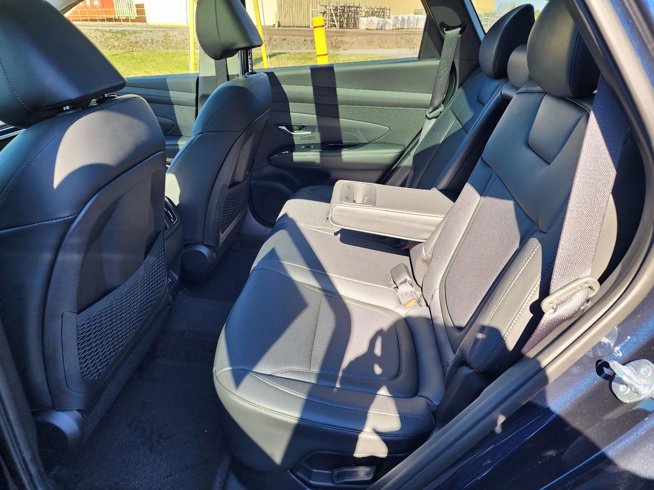2026 Hyundai Tucson ULTIMATE HEV Photo