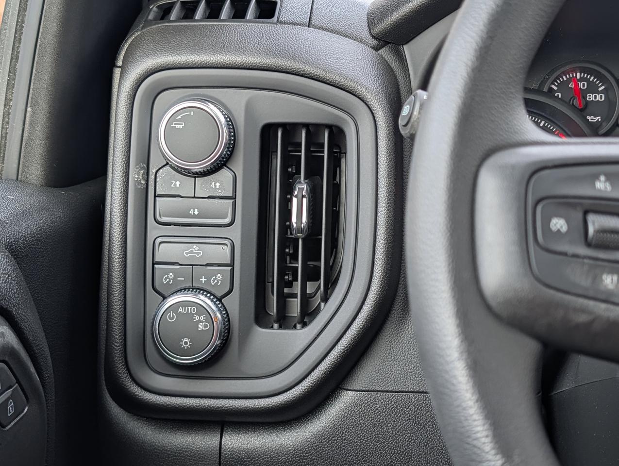 2026 GMC SIERRA 2500HD Pro Photo