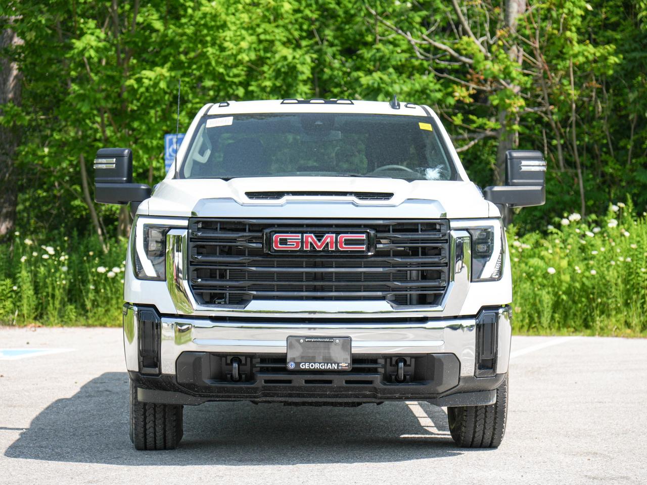2026 GMC SIERRA 2500HD Pro Photo4