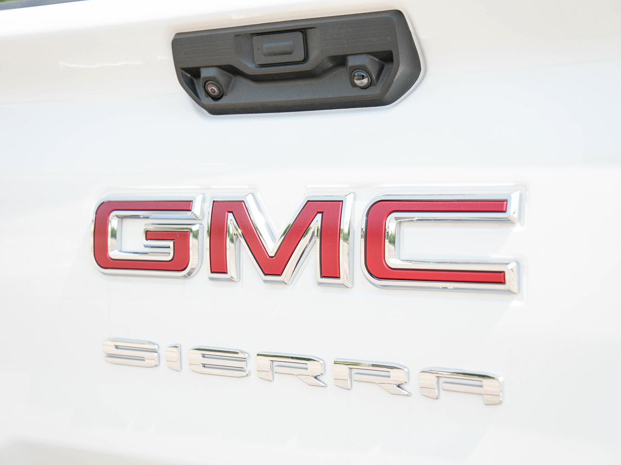 2026 GMC SIERRA 2500HD Pro Photo